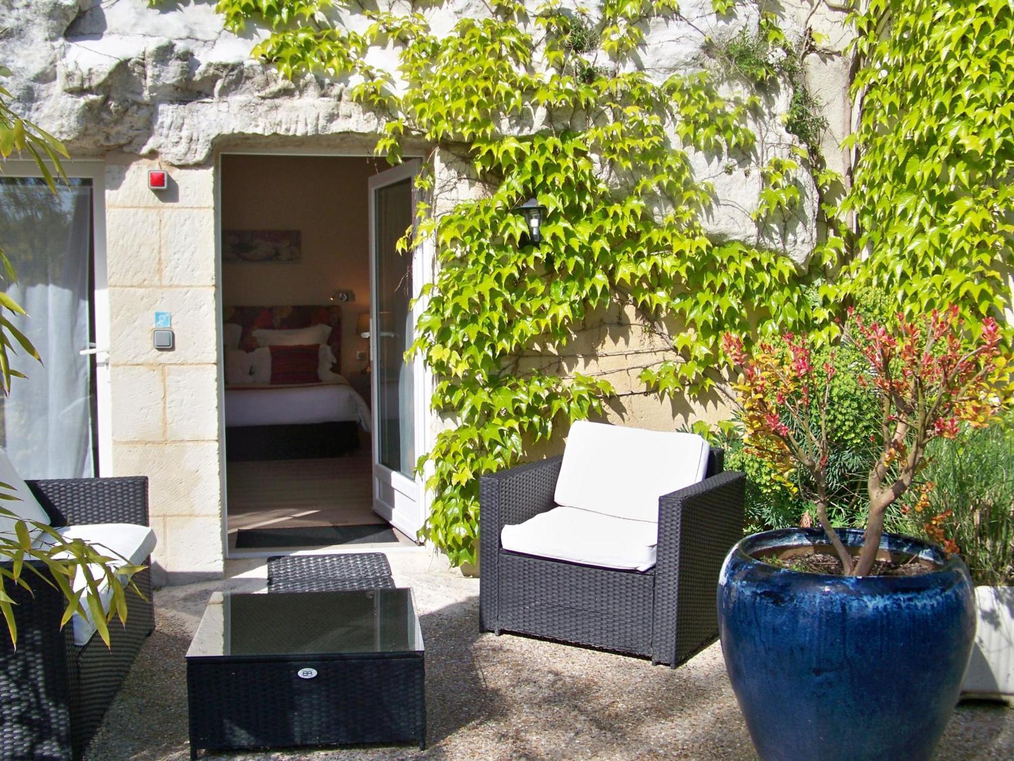 Logis Hotels Troglododo Azay-le-Rideau Exterior photo